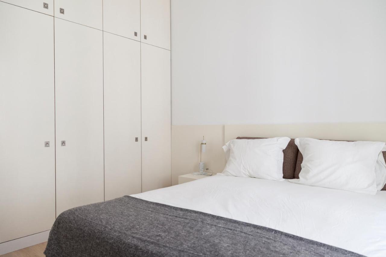 Classy 2Bdr Apartment In Downtown By Lovelystay リスボン エクステリア 写真